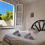 Jolie Maison Lumineuse